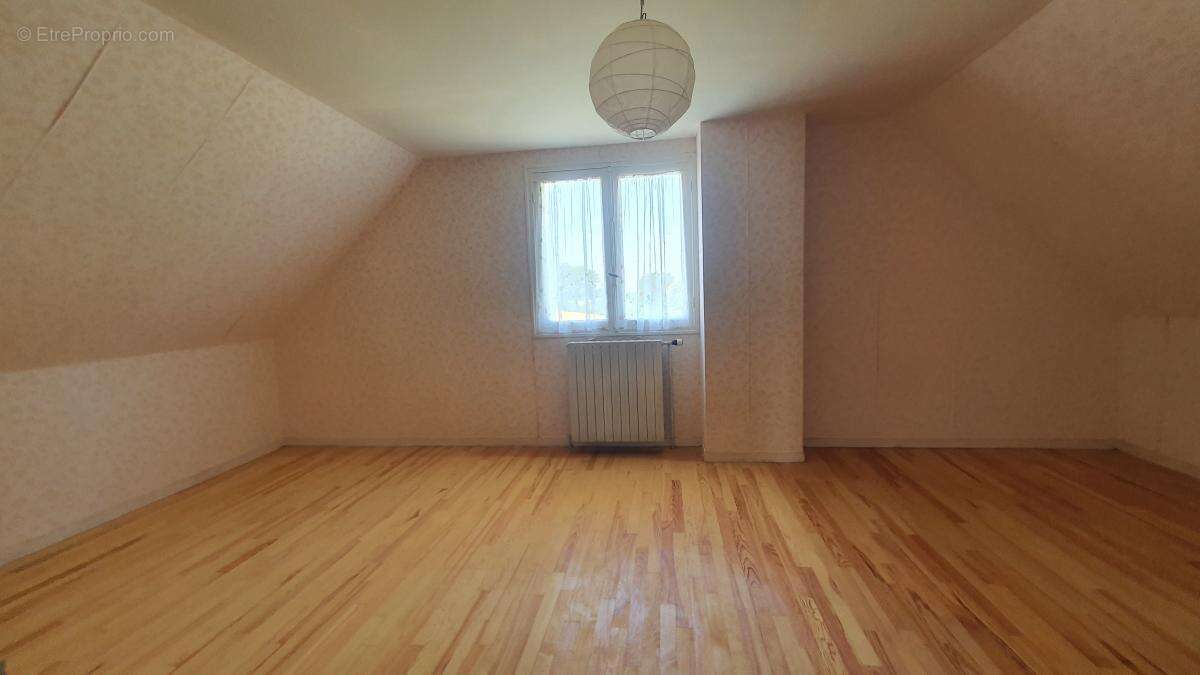 Maison 139 m² à Gourin  - photo 6