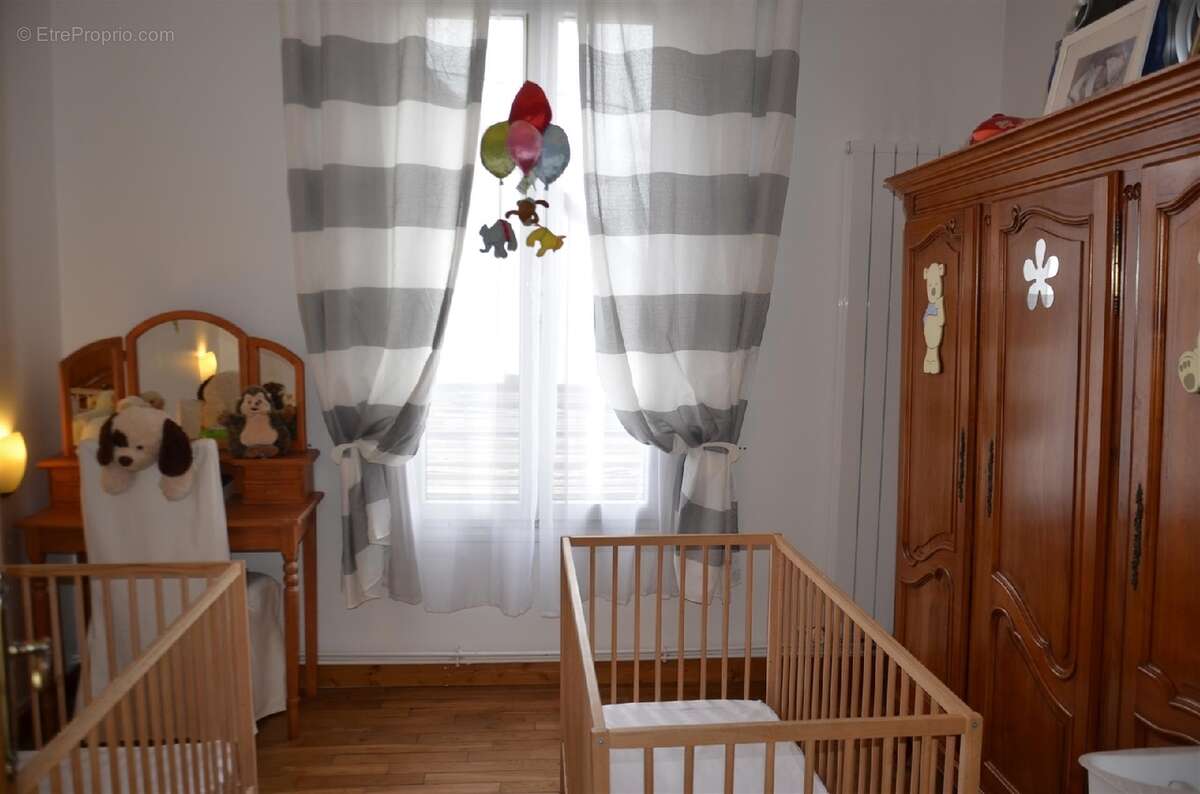 Autre à CHAMPIGNY-SUR-MARNE