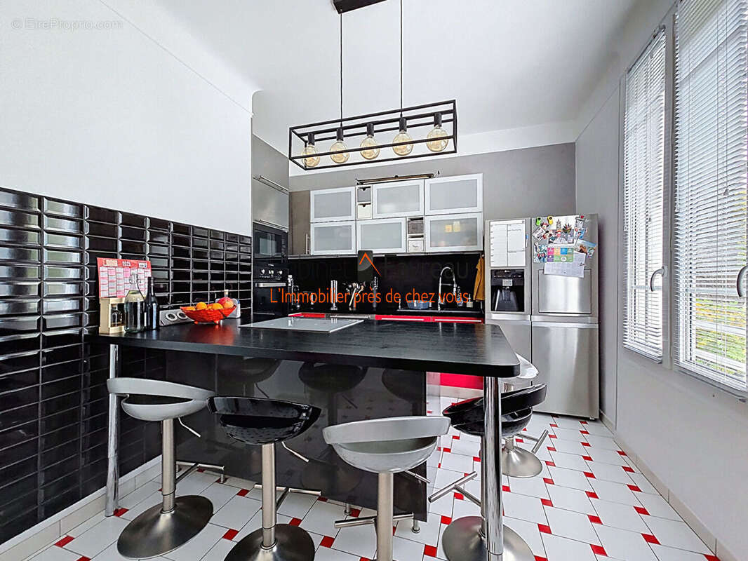 Maison à CHEVILLY-LARUE