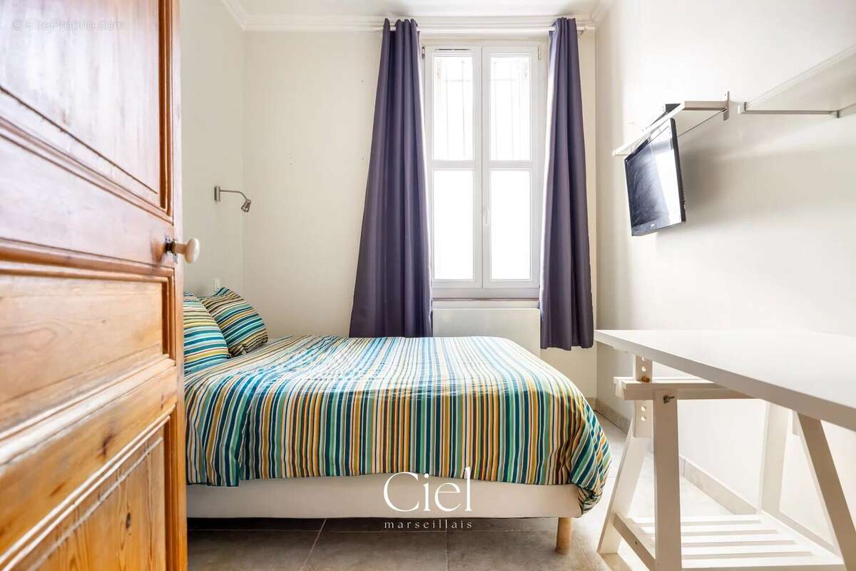 Appartement à MARSEILLE-8E