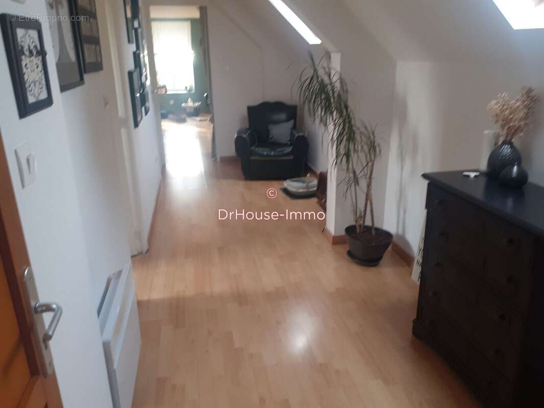 Appartement à CAMBLAIN-CHATELAIN