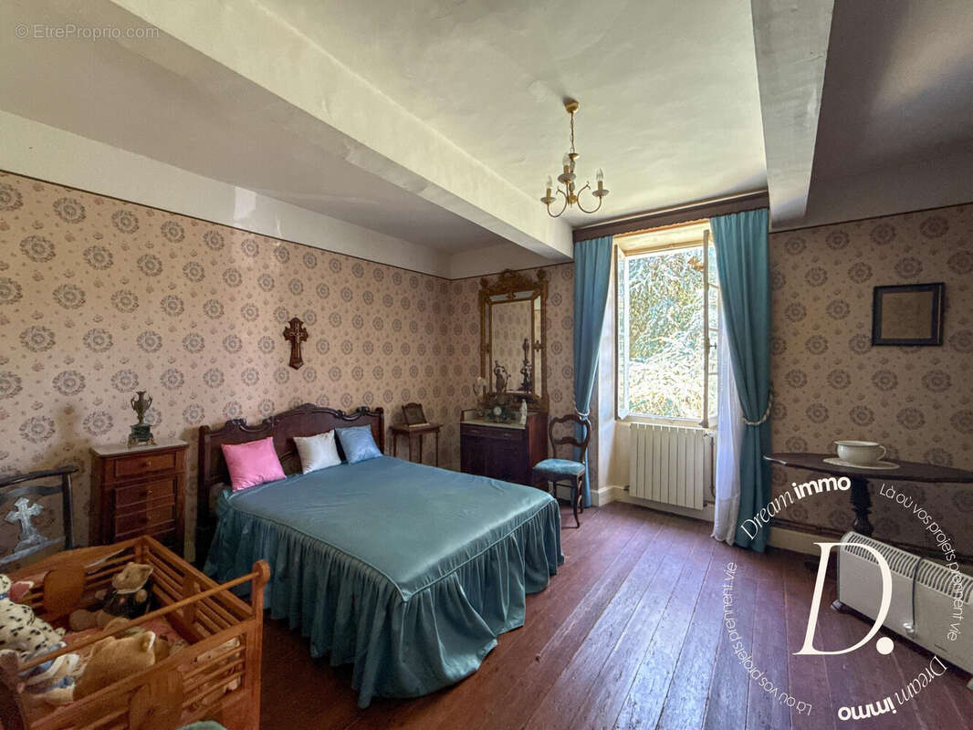 Maison à MIELAN