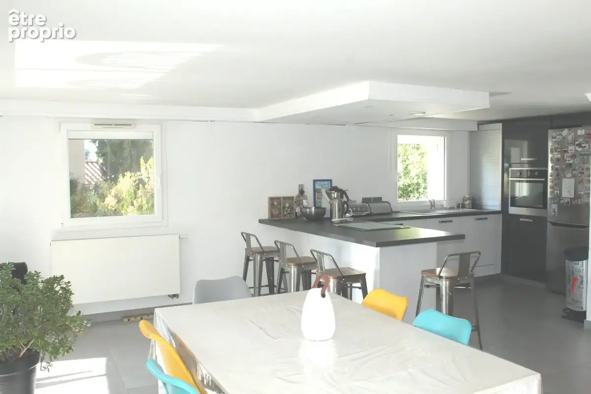 Maison 158 m² à Rillieux-La-Pape  - photo 3