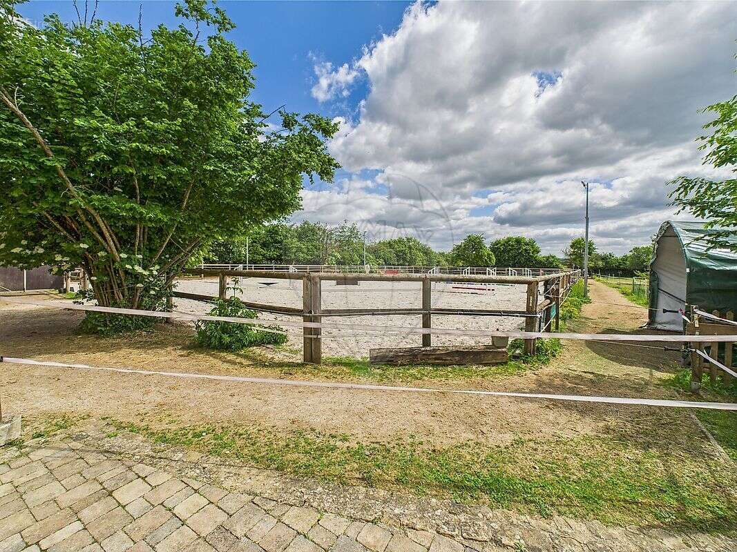 Maison à MAIRY-MAINVILLE