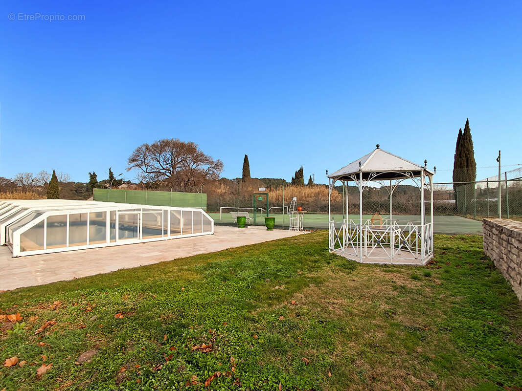 Maison à SAINT-VICTORET