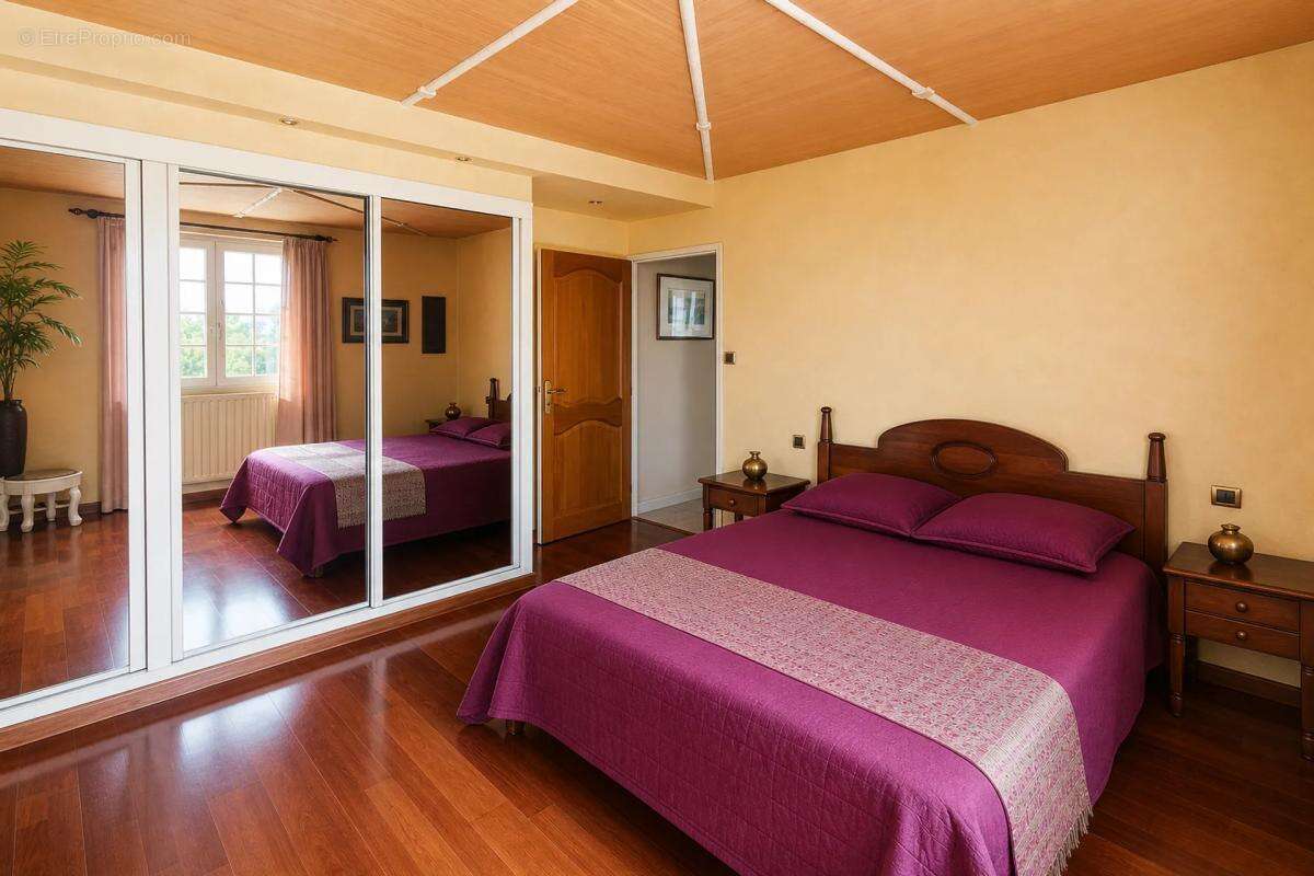 Maison 175 m² avec 5 chambres à Oisseau - photo 9