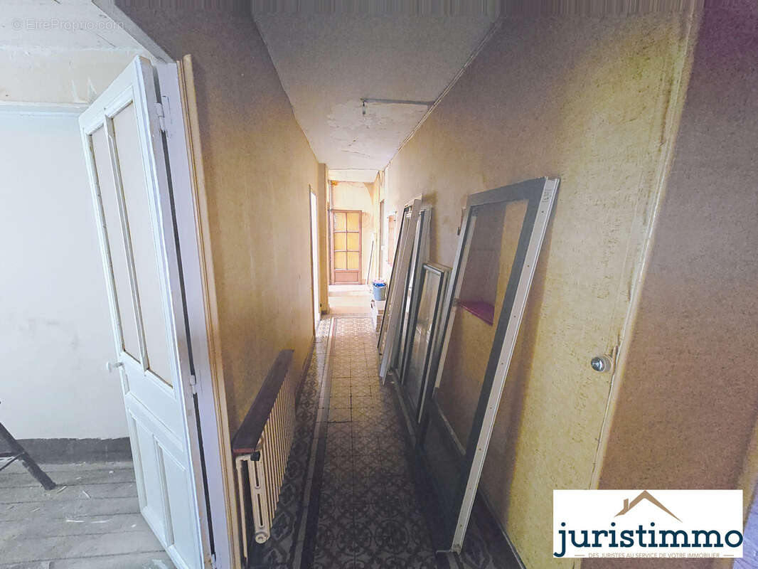 Appartement à BOLLENE