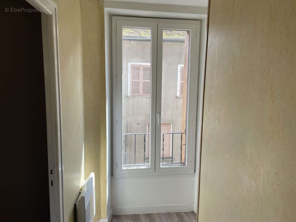 Appartement à LUBERSAC