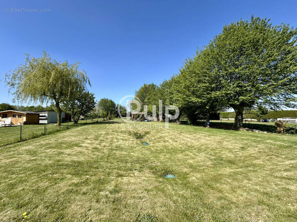 À découvrir sans tarder : belle maison individuelle aux volumes généreux ! - photo 8