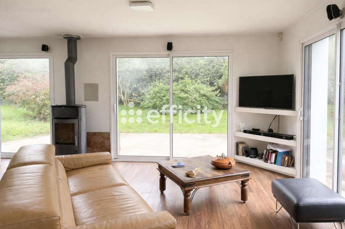 Maison à MERLEVENEZ