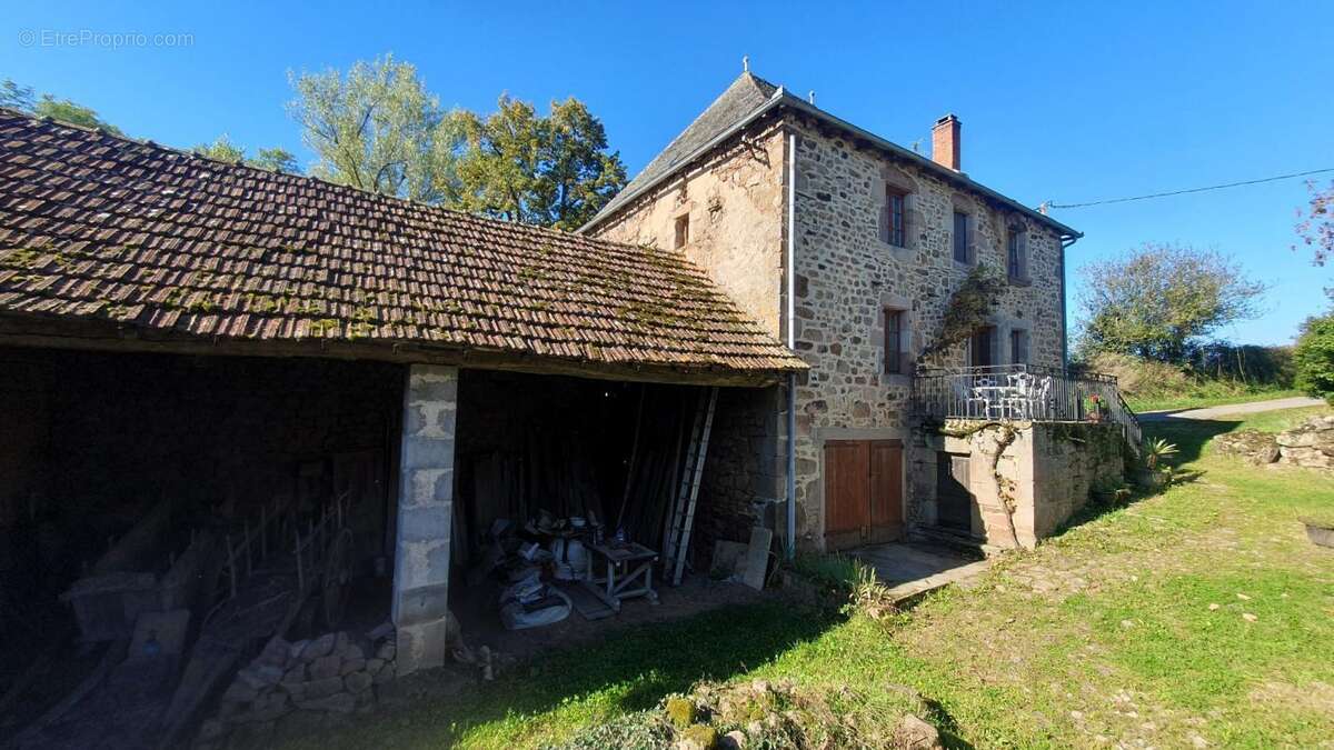 Maison à NAJAC