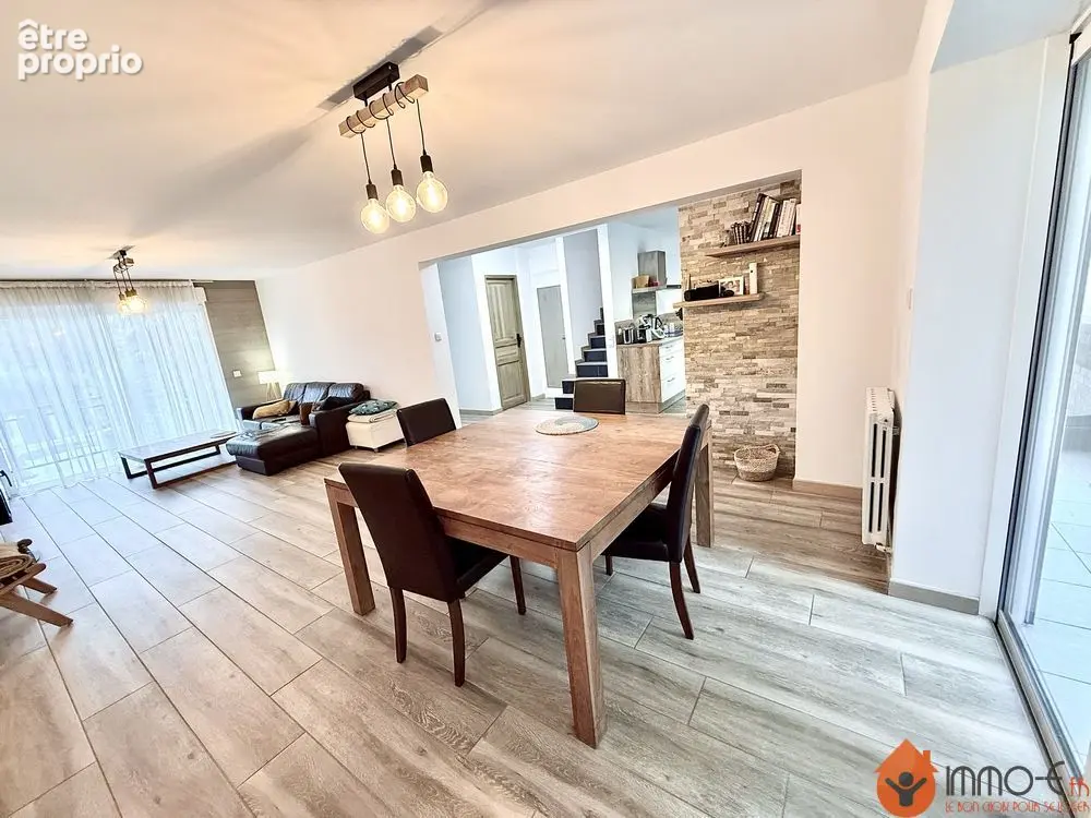 Maison 5 pièces 121 m² à vendre à Coupvray (77700) - photo 4