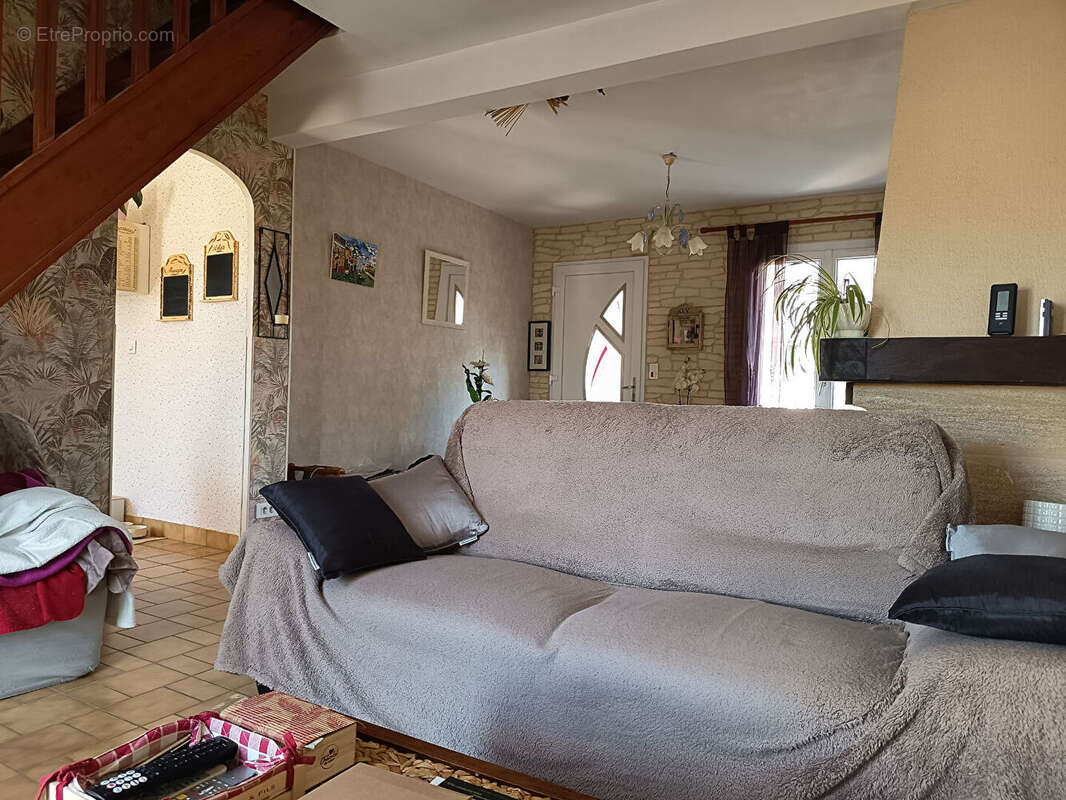 Idéalement située, maison de 4 chambres !!! - photo 6