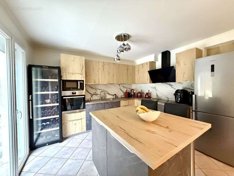 Maison à DONNEMARIE-DONTILLY