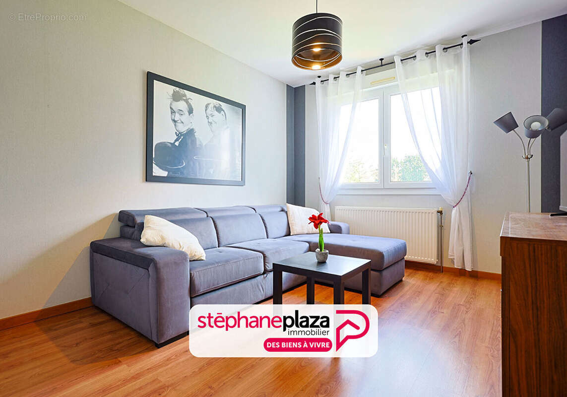 Appartement à CREHANGE