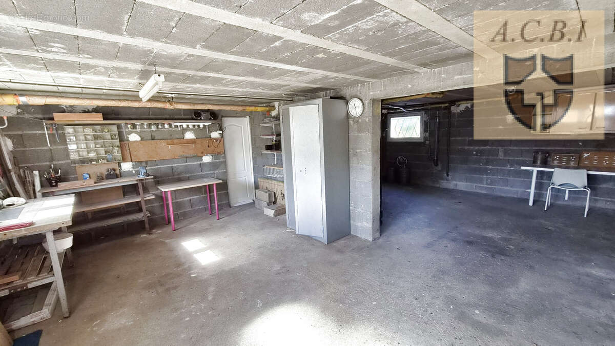 Pavillon sur sous-sol   secteur meslay   calme et impasse - photo 9