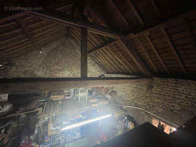 Maison à COURBEHAYE