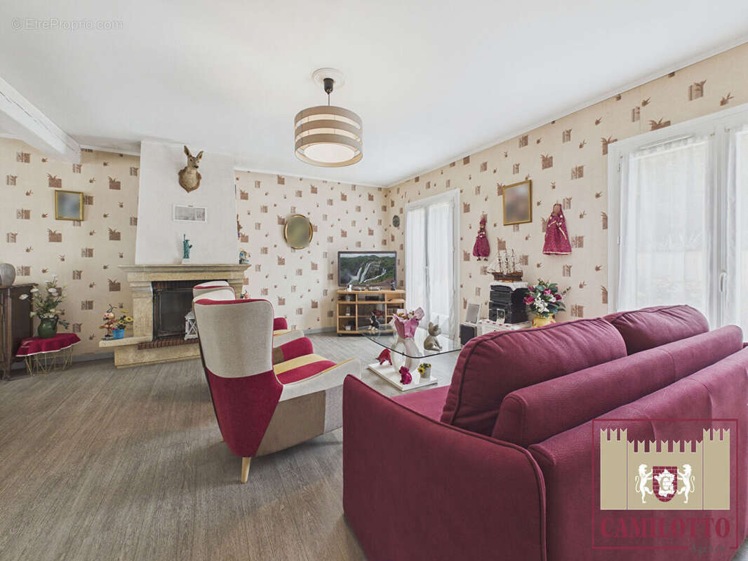 Maison Nogent Le Roi 5 pièces - photo 9