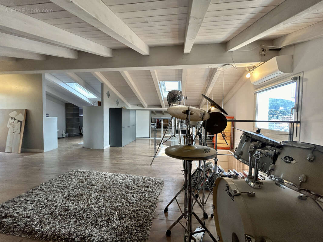 Maison à ROQUEBRUNE-CAP-MARTIN