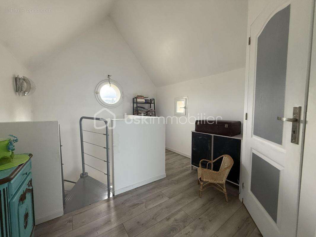 À vendre – Belle propriété familiale avec gîtes et terrain – À deux pas de Pont-l’Évêque - photo 7