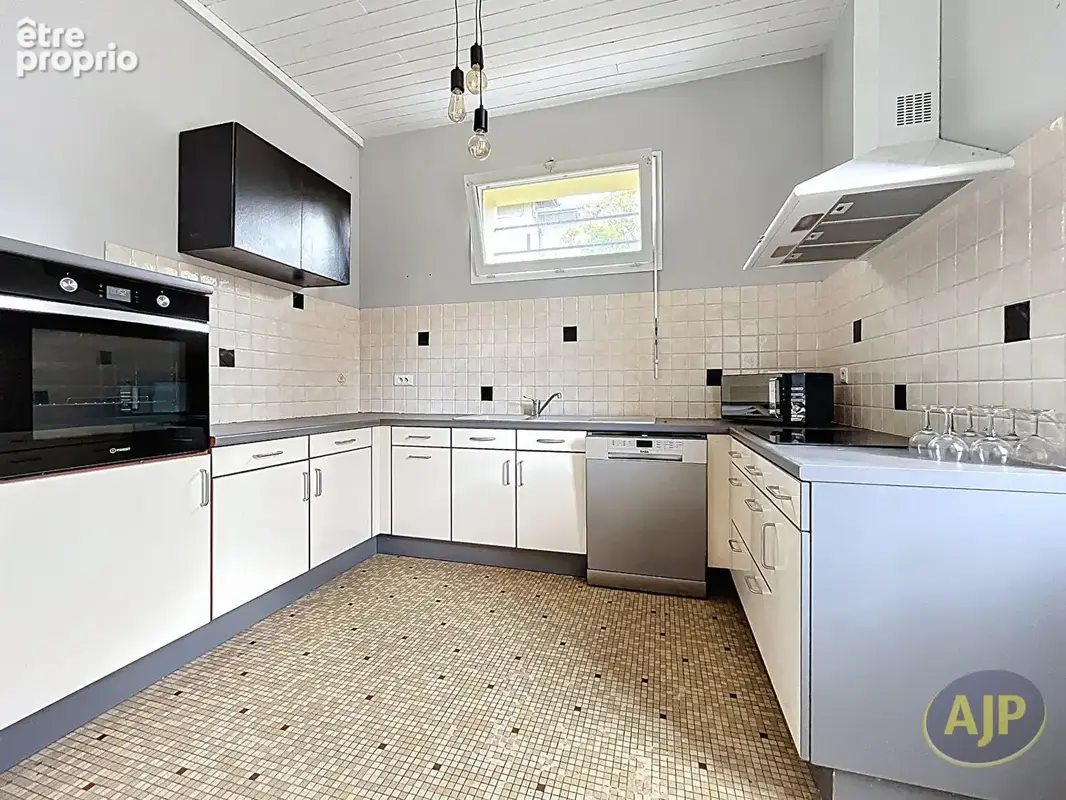 Propriété Salles - photo 4