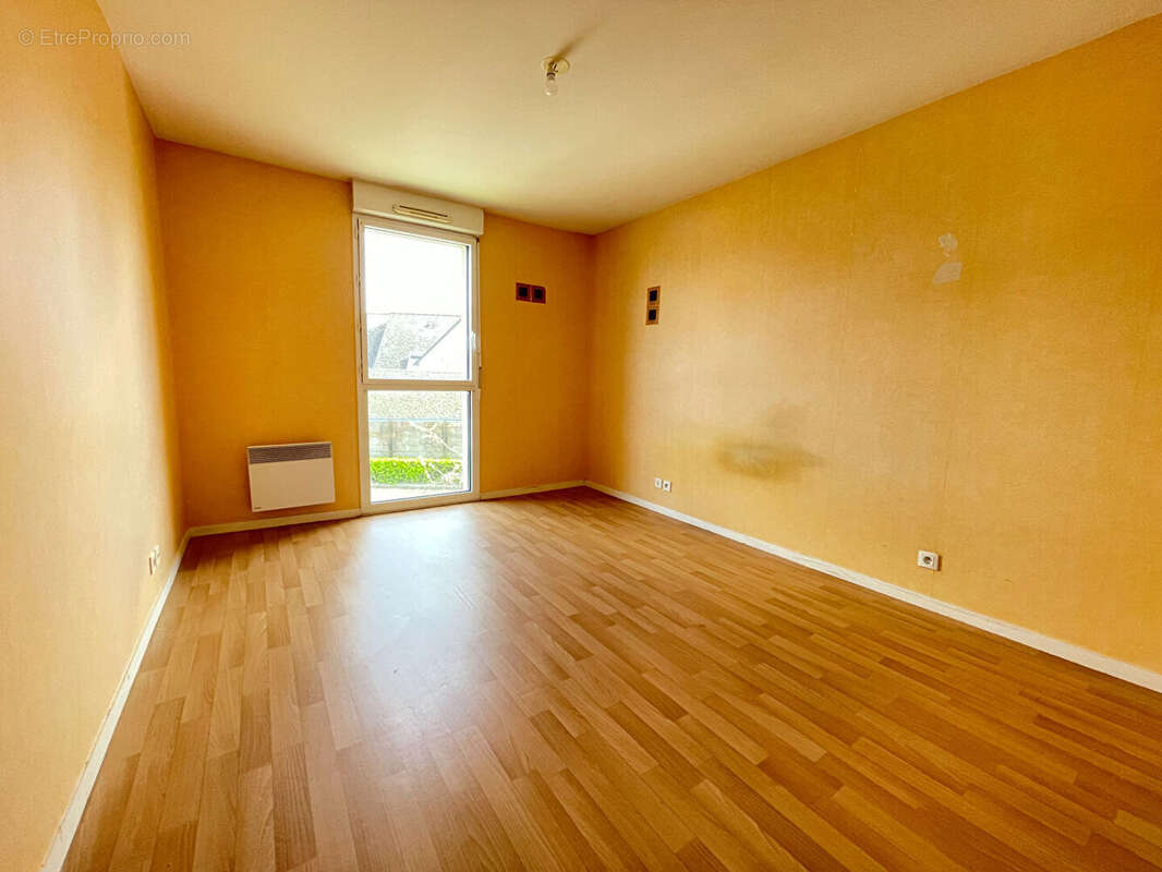 Appartement à LA MEZIERE