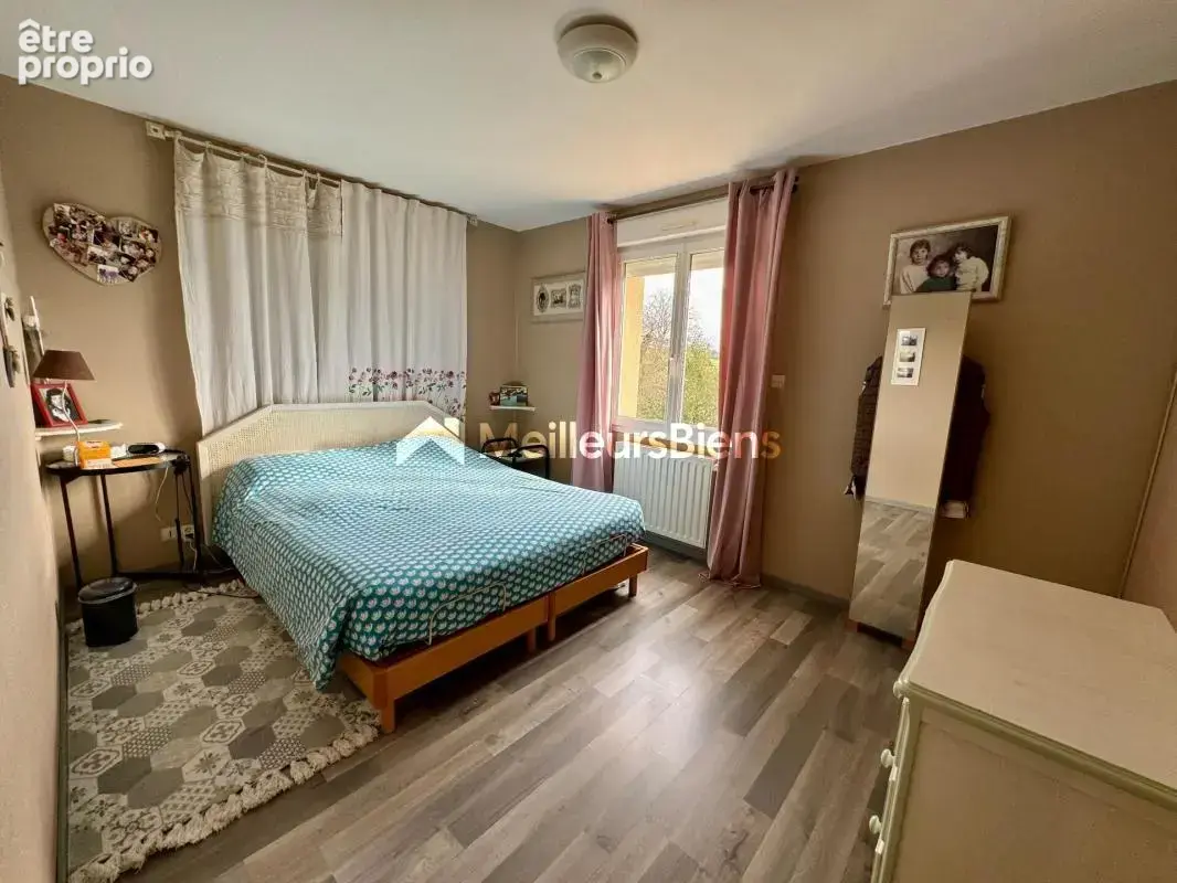 Pavillon 112 m² – 4 chambres – laval thévalles – terrain 583 m² – garage 33 m² - photo 6