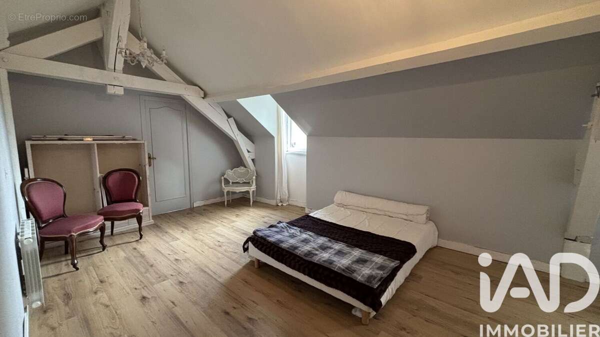 Maison 142 m² à Garancieres  - photo 9