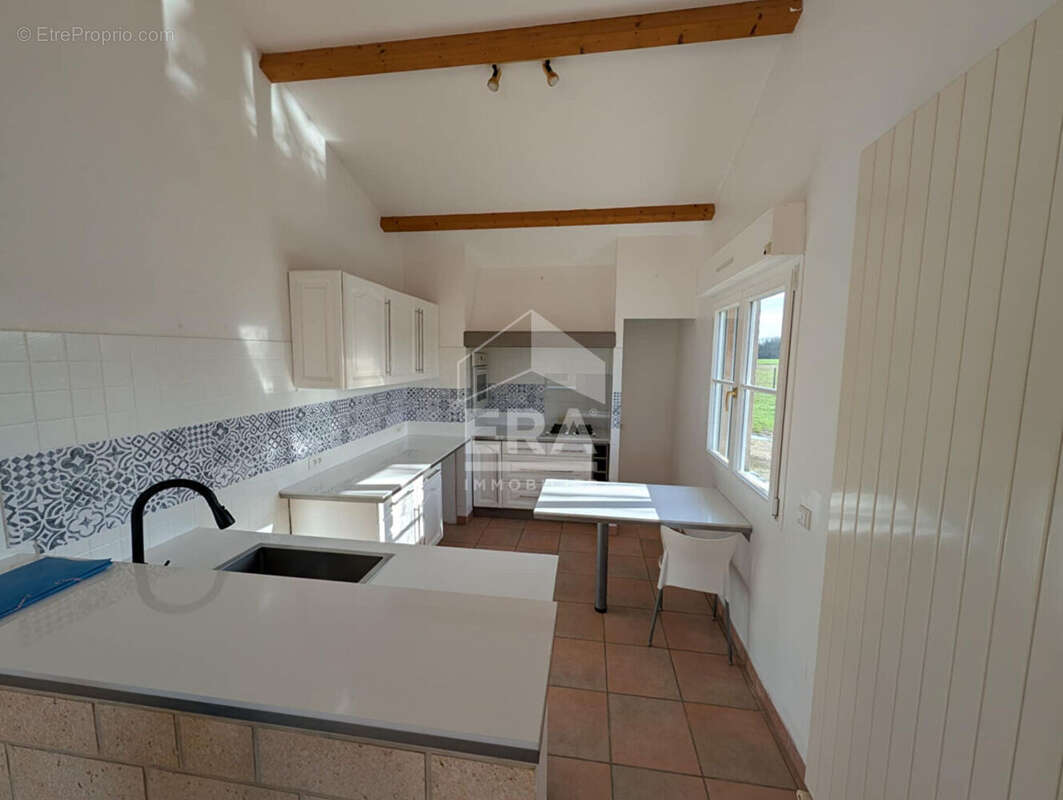 Maison à MONTPON-MENESTEROL