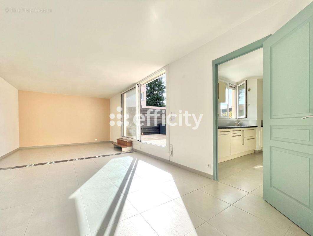 Appartement à PALAISEAU