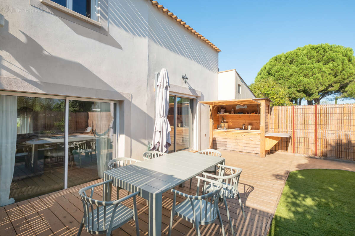 Maison à AIGUES-MORTES