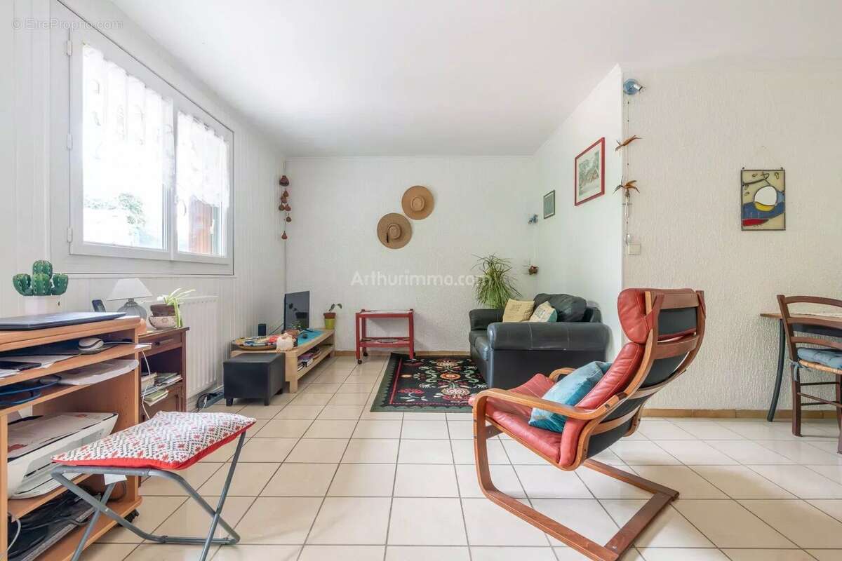 Appartement à PONTAULT-COMBAULT