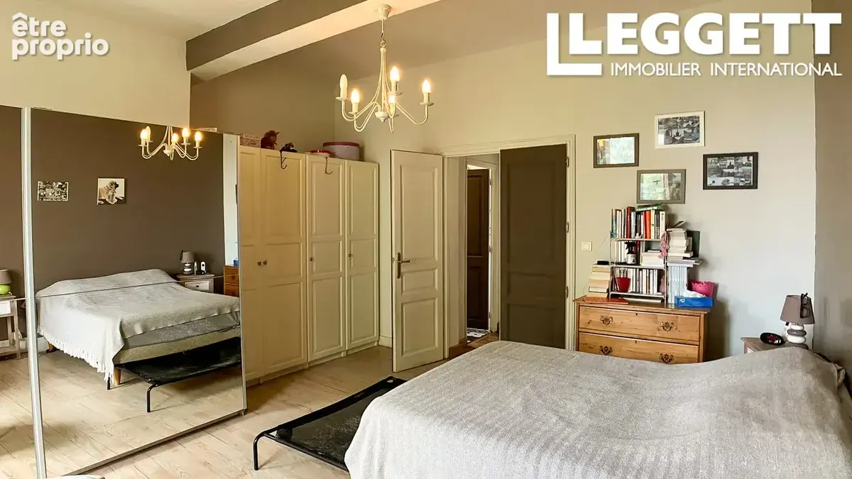 Maison familiale individuelle spacieuse de 4 chambres avec dépendances, grand jardin et piscine - photo 10