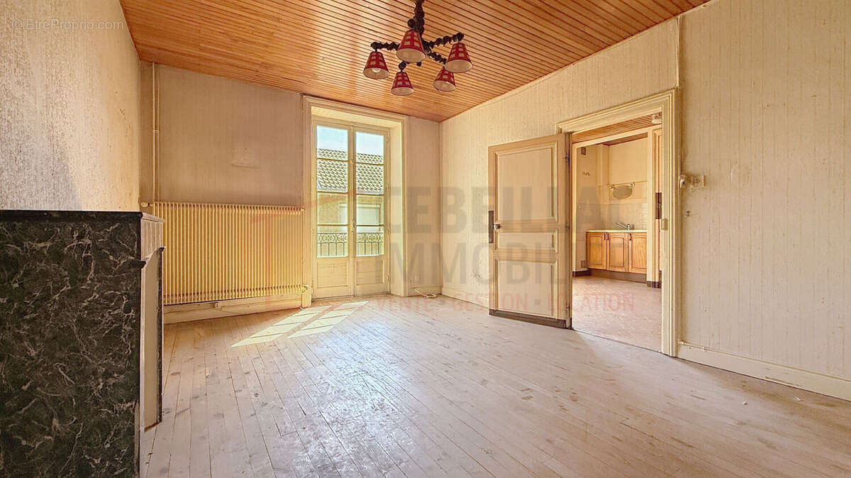 Appartement à AUBIERE