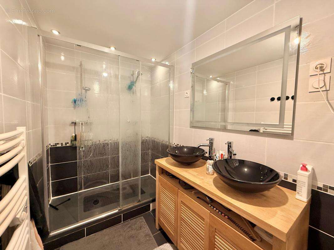 Appartement à GENLIS