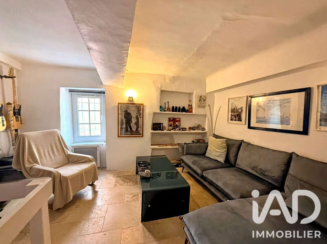 Appartement 55 m² à La Garde-Freinet  - photo 7
