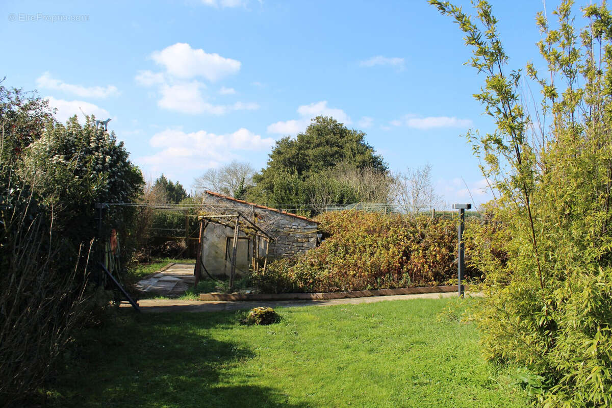 Maison 157 m² à Chaille-Les-Marais  - photo 3