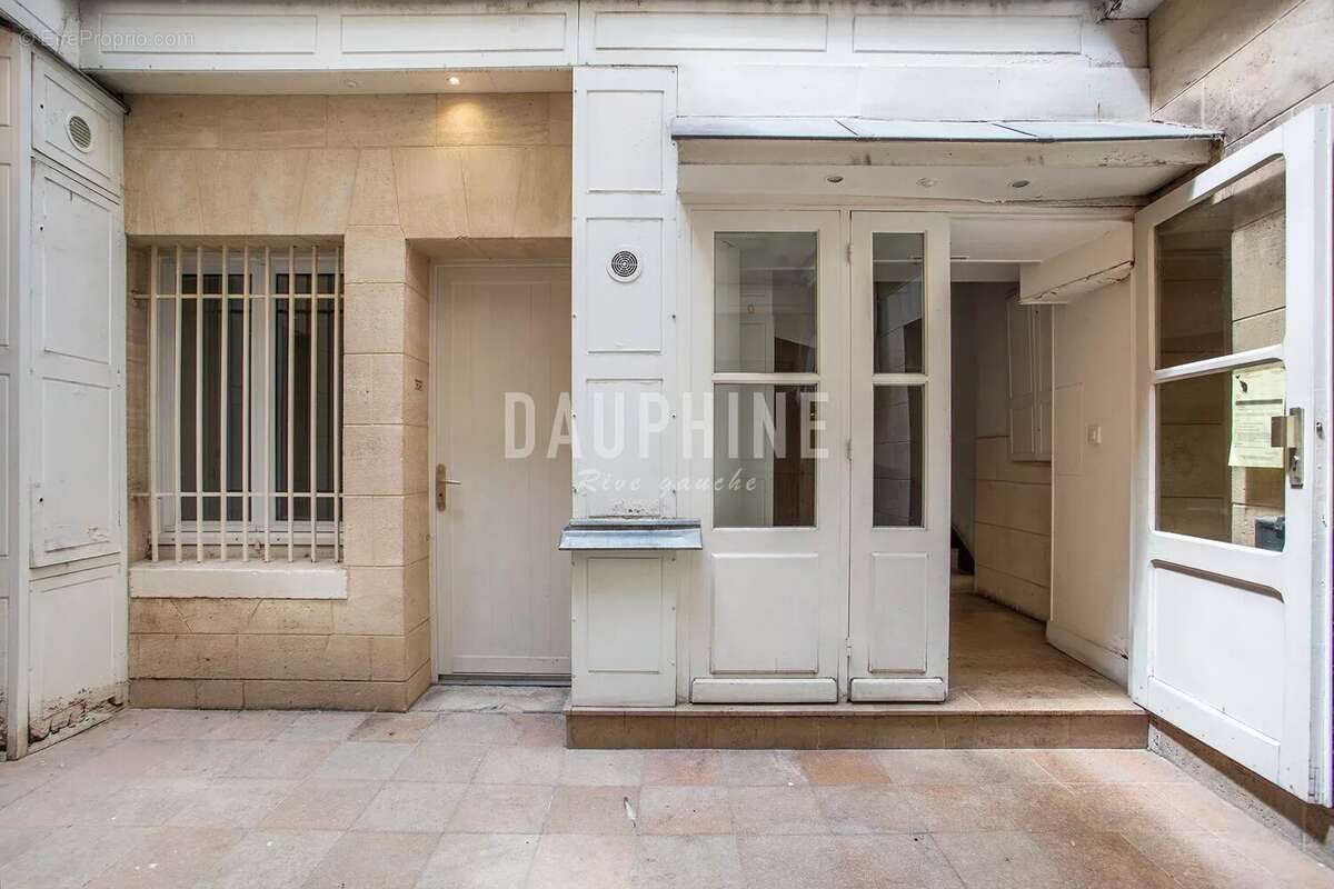 Appartement à PARIS-6E