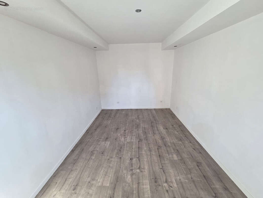 Maison à SAINT-QUENTIN