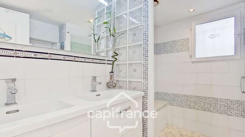 DAX – Maison de 5 chambres avec piscine + 2 logements indépendants avec rendements locatifs - photo 12