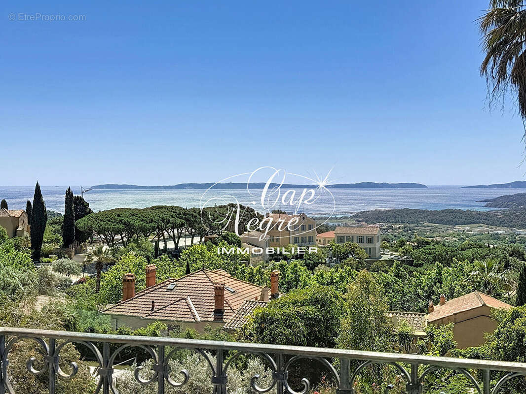 Propriete historique 10 pieces avec magnifique vue mer et jardin luxuriant - photo 2