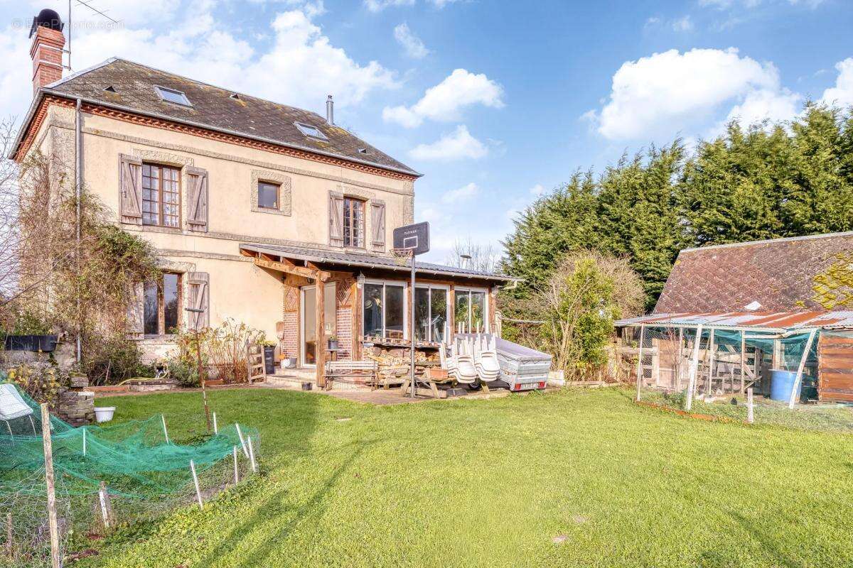 Maison à SAINT-GATIEN-DES-BOIS