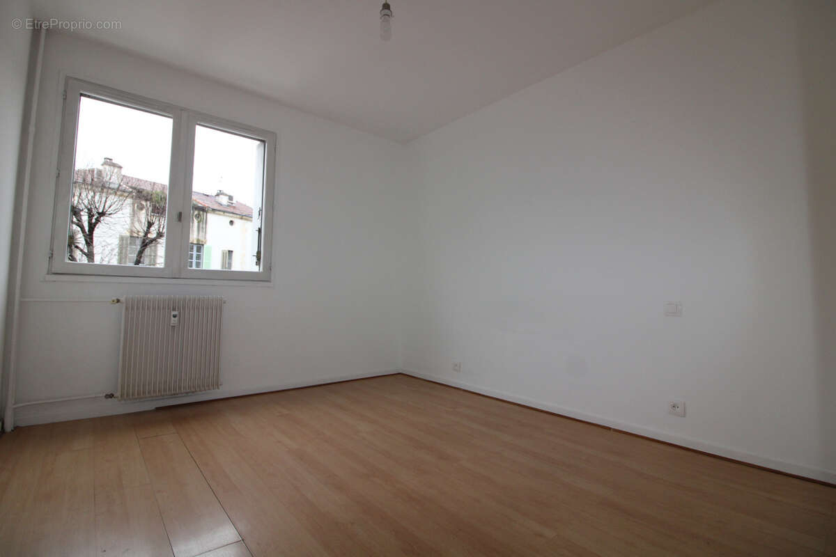 Appartement p4 ascenseur parking cave. - photo 4