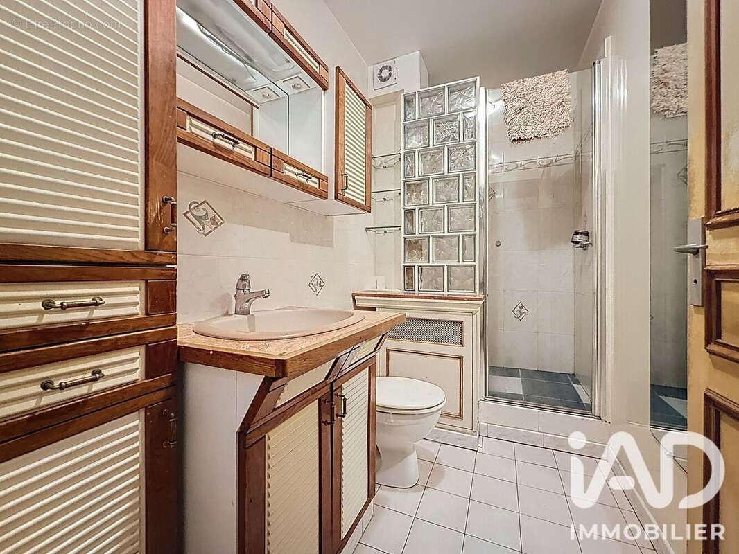 Photo 9 - Appartement à CLICHY