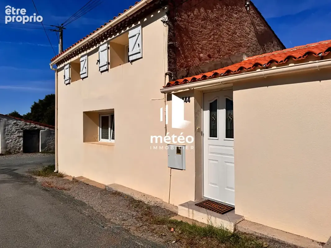 Photo Maison à Sainte-Foy au prix de 325 400€