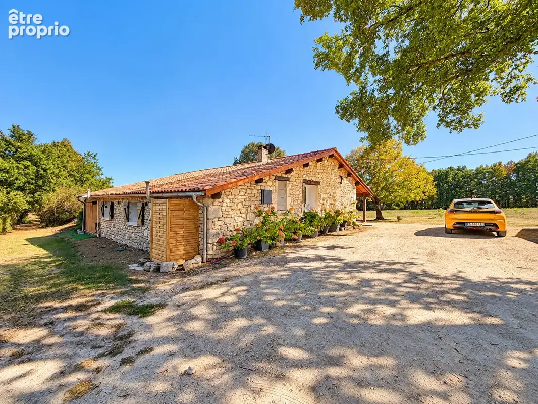 Belle maison restaurée avec piscine, proche Villeréal - photo 14