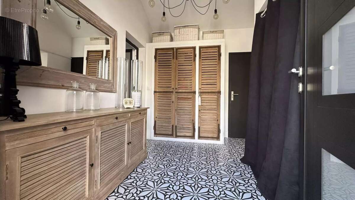 Maison à LA ROCHELLE