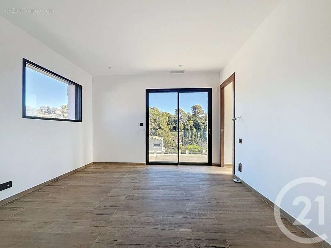 Maison 143 m² à Mougins  - photo 10