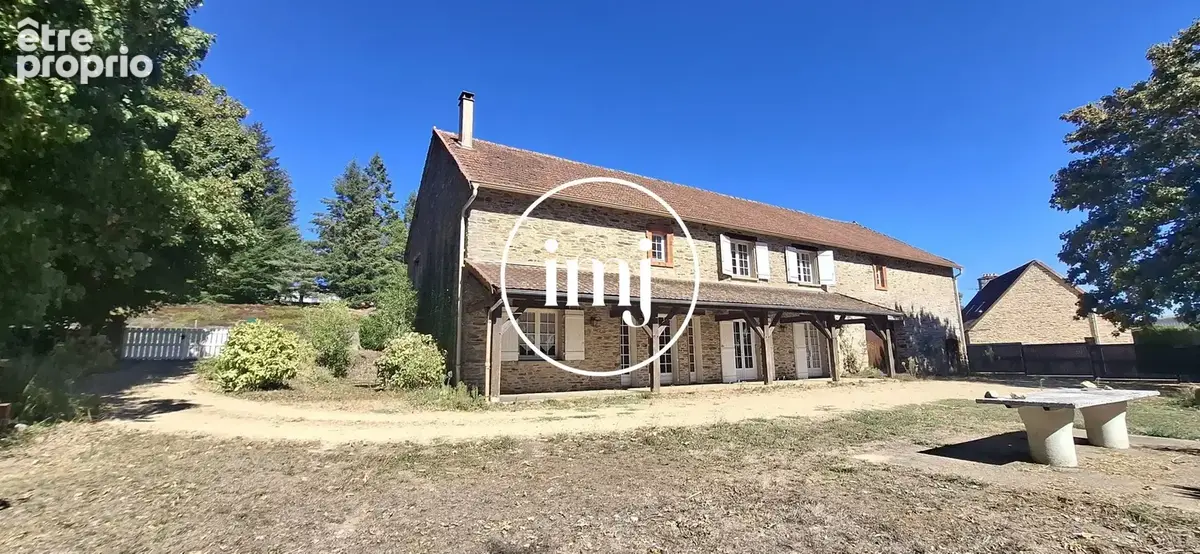 Photo Maison à Saint-Yrieix-La-Perche au prix de 225 750€