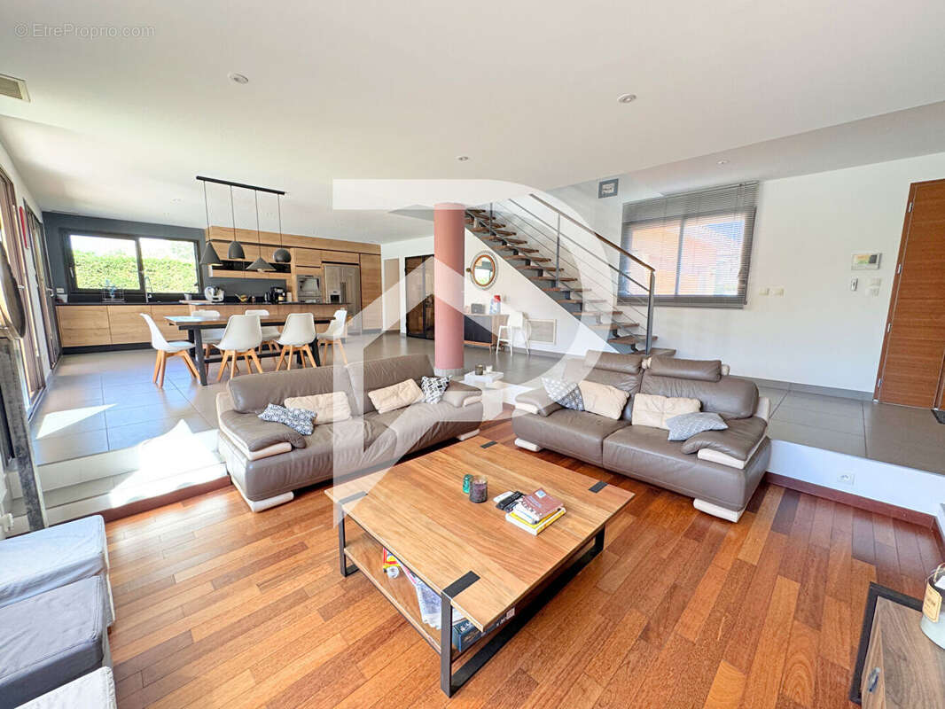 Maison à CORNEILLA-LA-RIVIERE